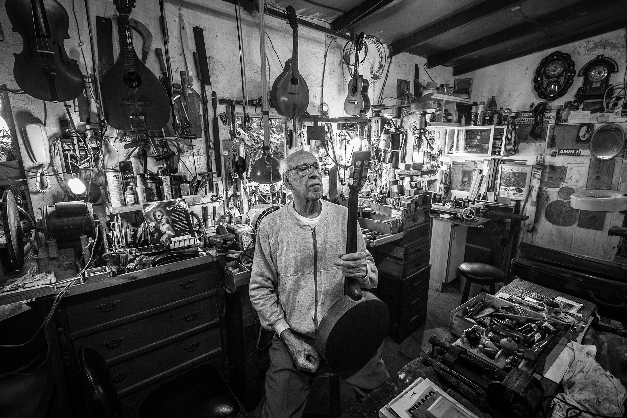 as-cordas-de-antonio-vitor-shimomura-documentario-fotografia