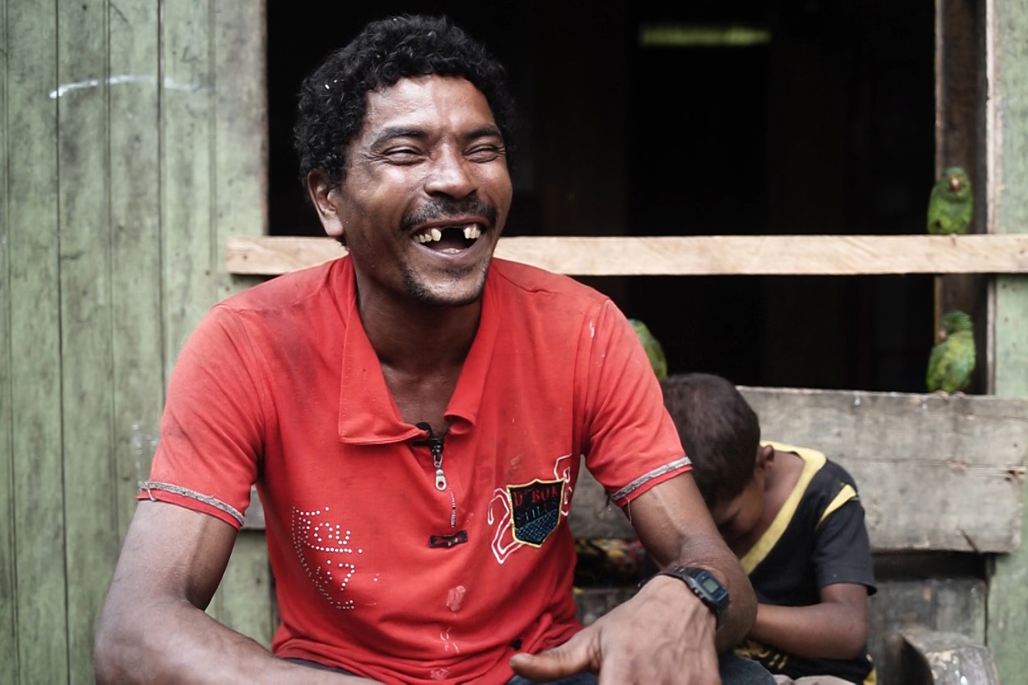 arapixi-extraviada-vitor-shimomura-documentário-fotografia