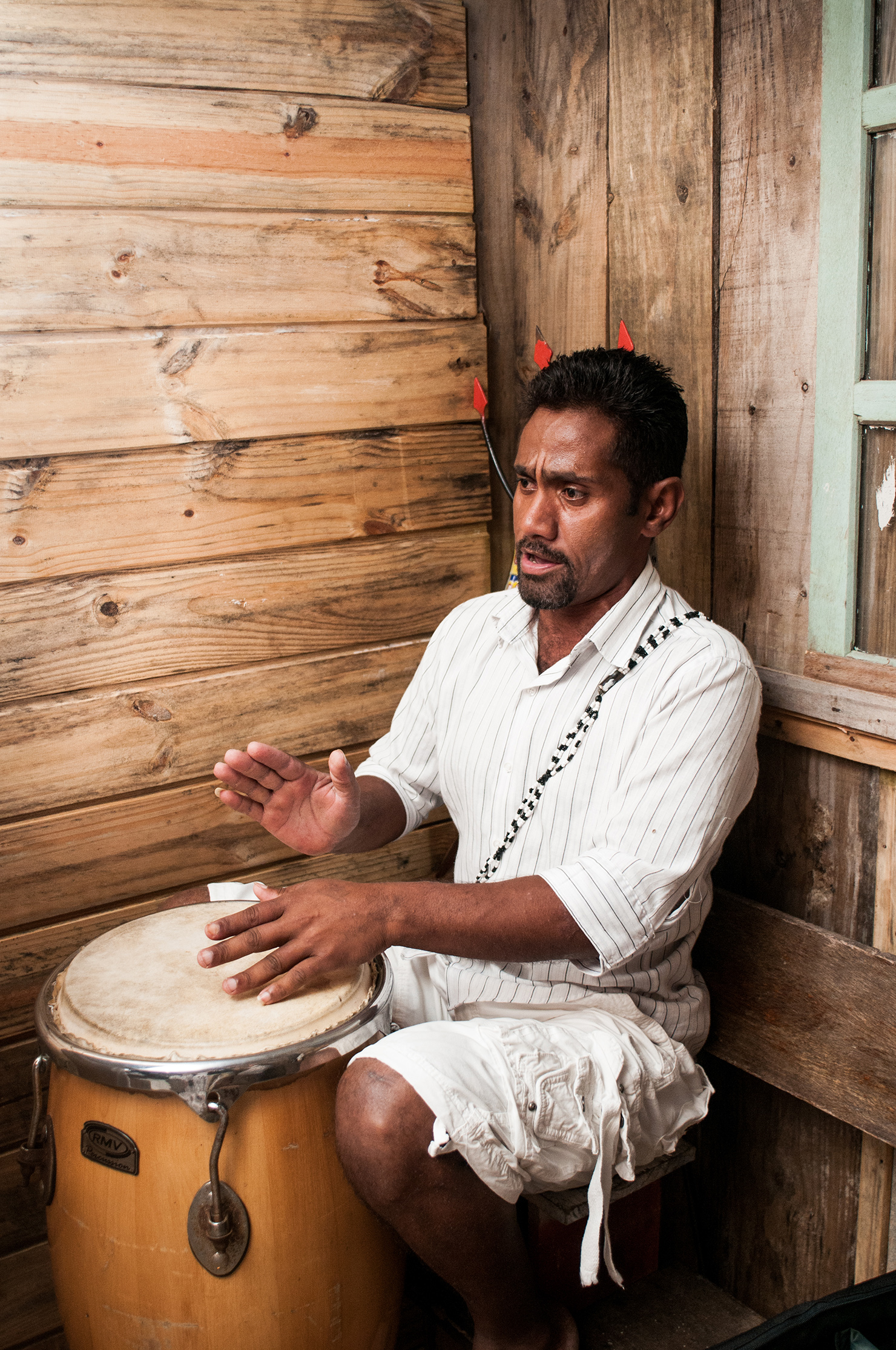 terreiro-de-areia-vitor-shimomura-documentario-fotografia