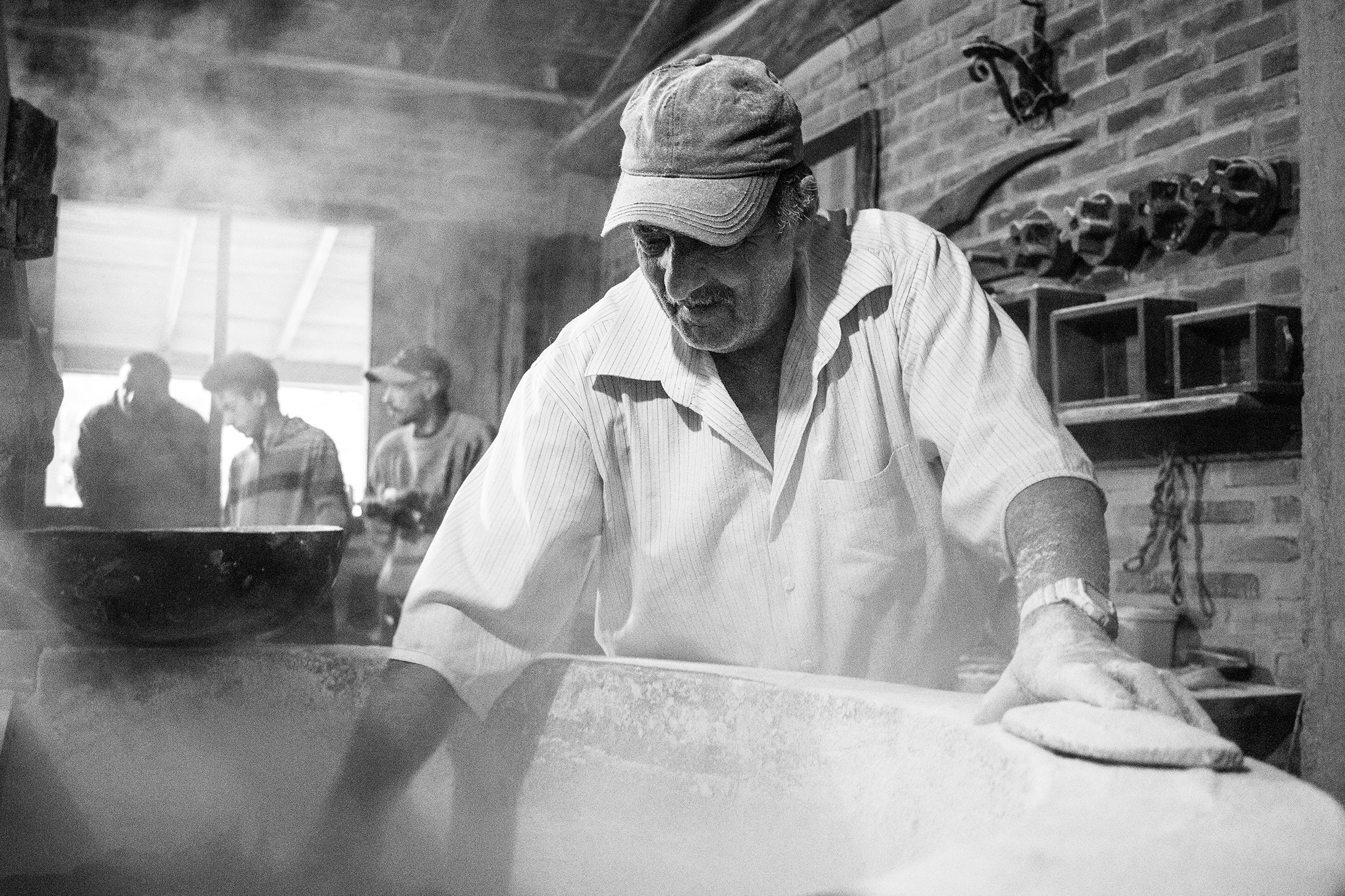 cagalha-vitor-shimomura-documentario-fotografia